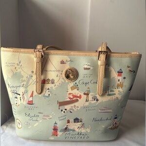Spartina 449 : Northeastern Harbors Small Map Tote